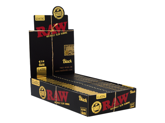 RAW Black Classic Rolling Paper 1 1/4