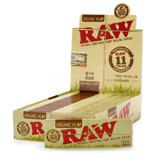 RAW Organic Hemp  1  1/4 Rolling Papers